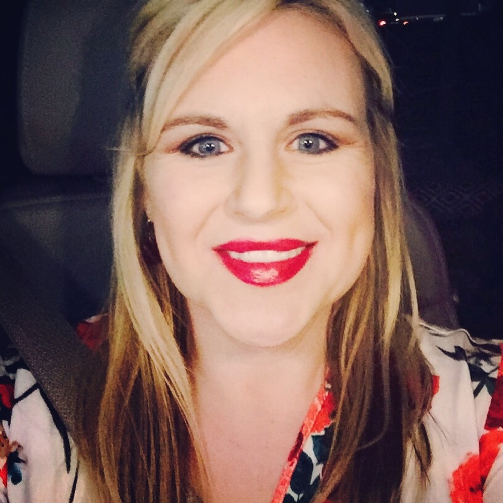 Meet your Posher, Ashley